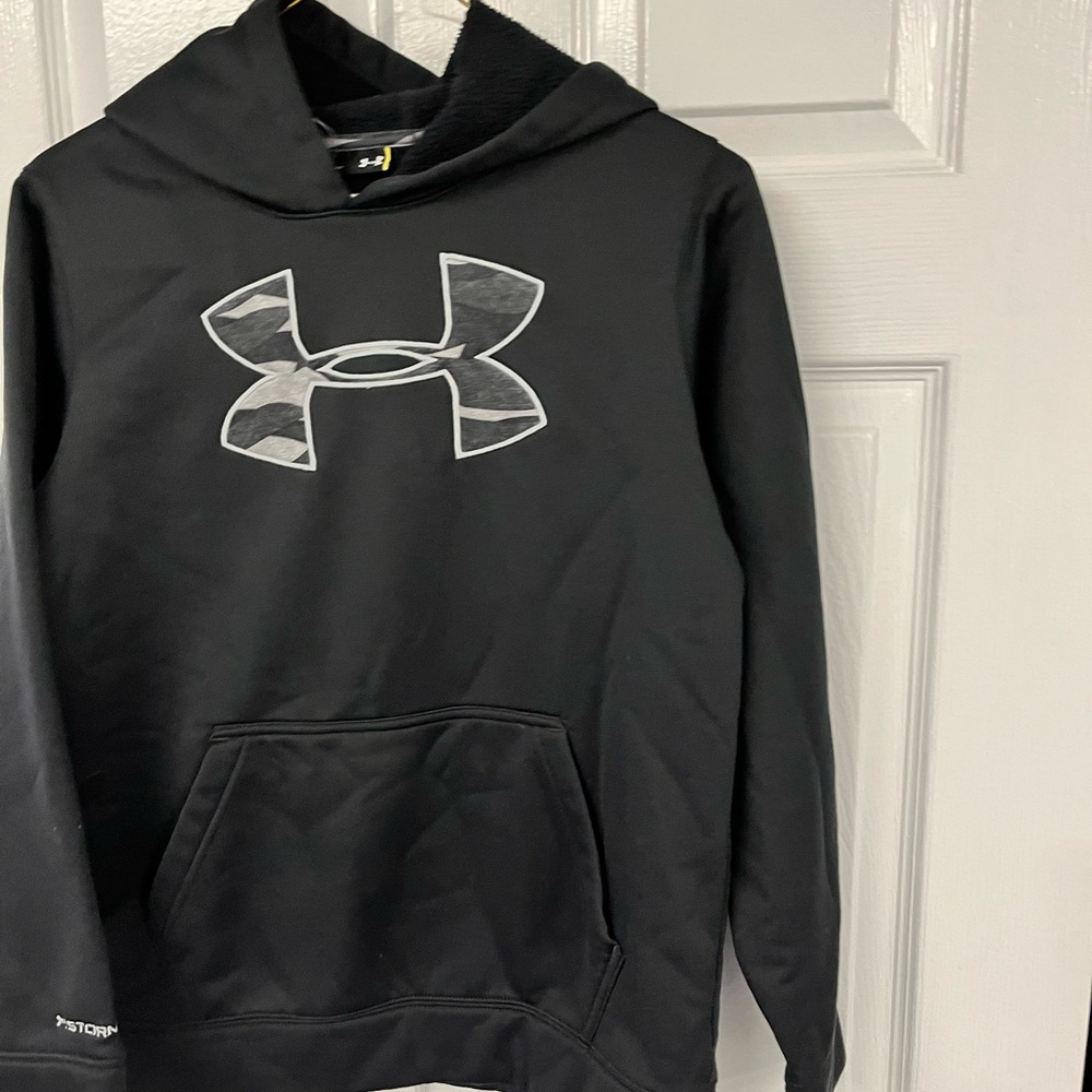 Under Armour Black Hoodie Youth Large Logo ColdGear Style